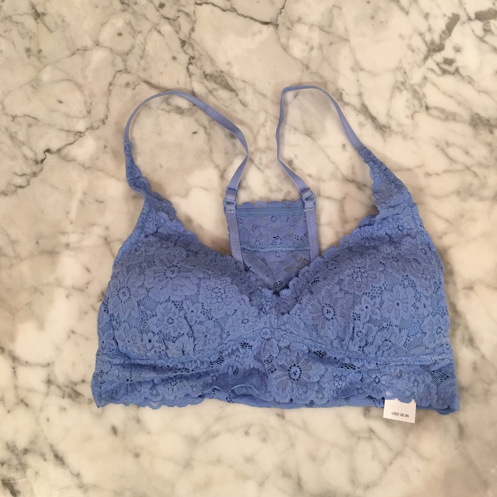 Aerie bralet. NWT. Size small.